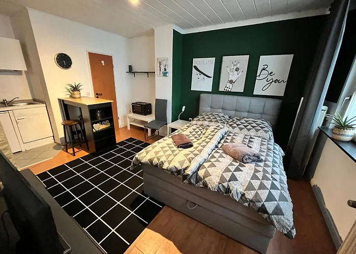 Apartment 1,2,3